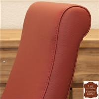 2 chaises en cuir de vachette pleine fleur rouge Parme